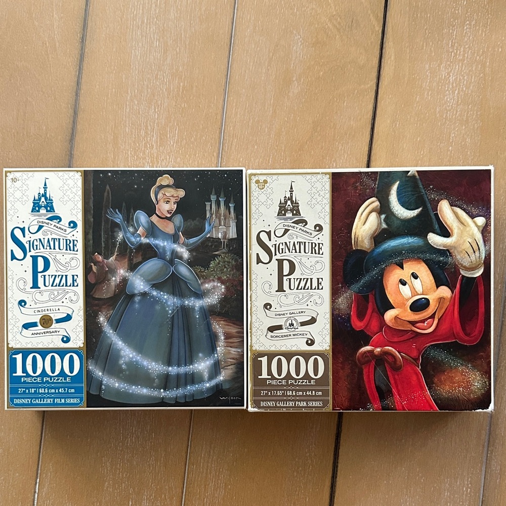 Disney Signature Puzzle Set - Blue Cinderella and Red Mickey